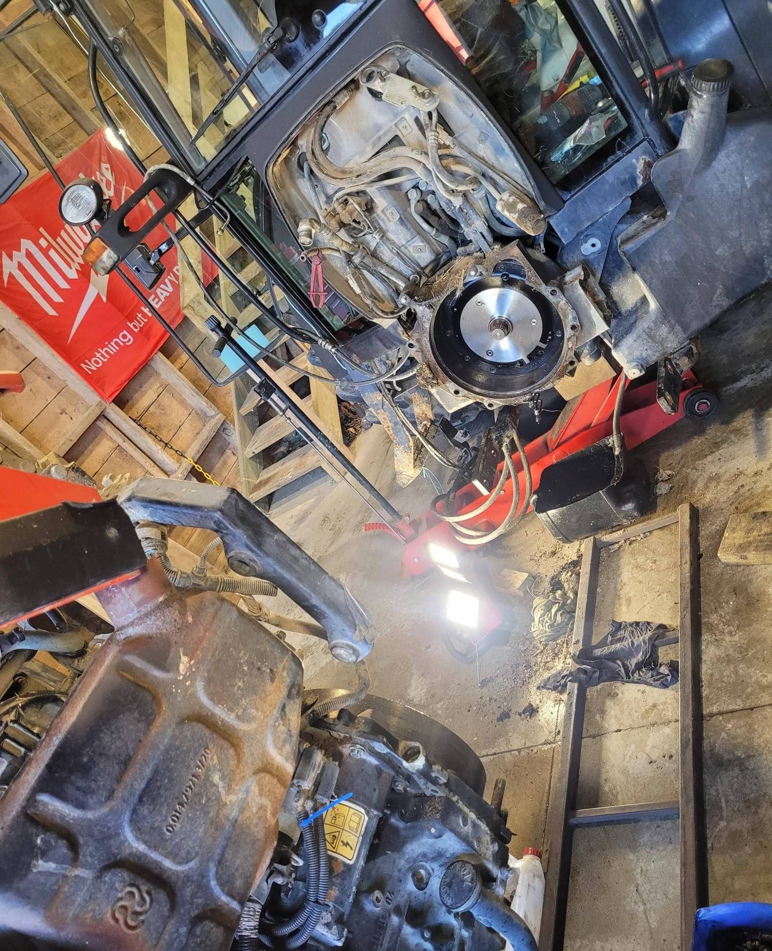 Explorer 3 in half for clutch repairs