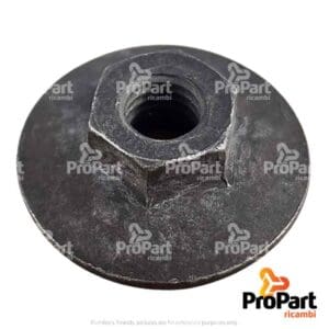 Flanged Rocker Cover Nut suitable for Case - 504075125