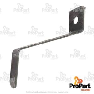 Retainer suitable for John Deere - L76661