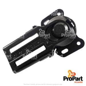 LH Mudguard Pivot Bracket - 7R suitable for John Deere - RE577719